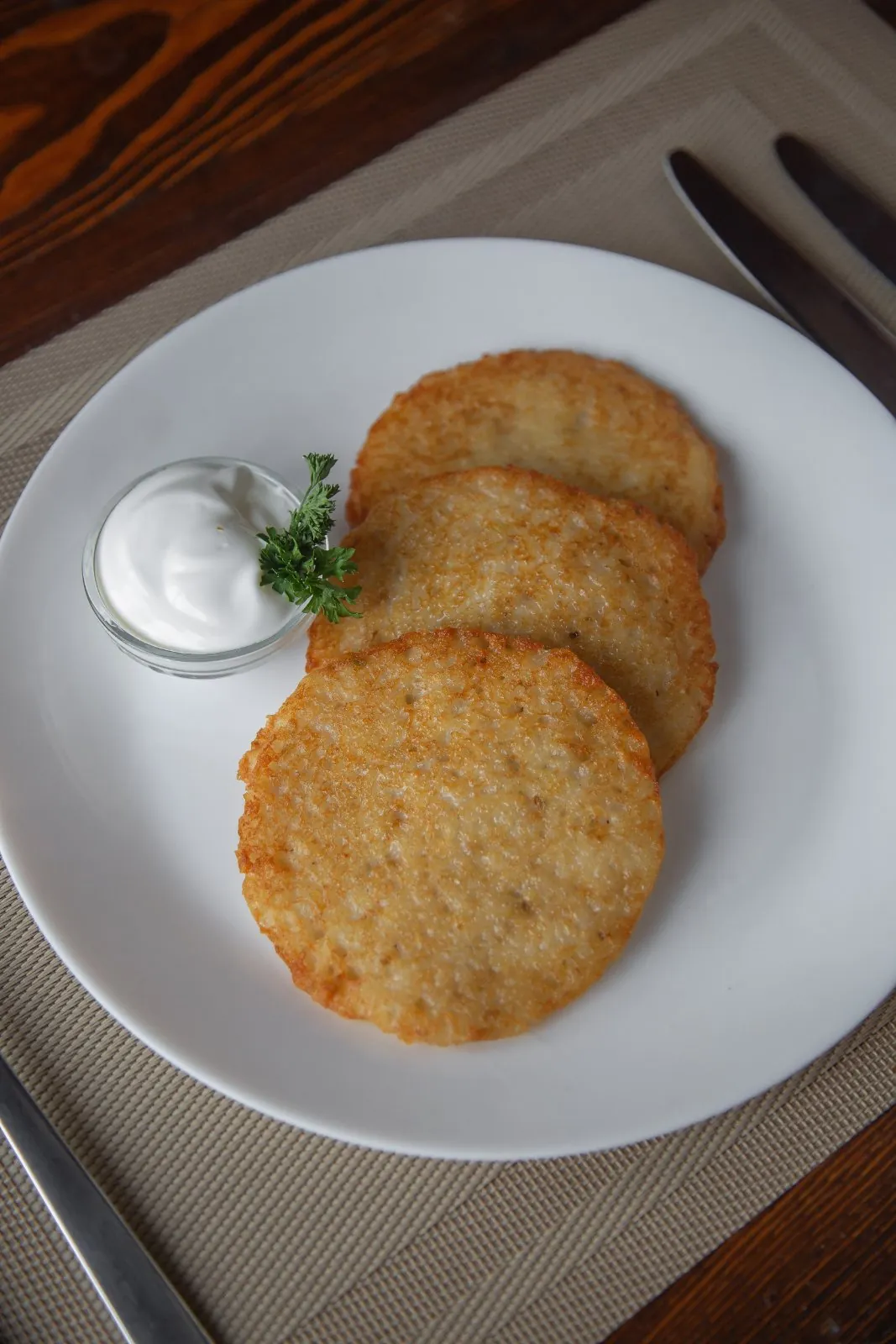 Драники со сметаной
